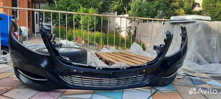 Бампер передний и задний мерседес