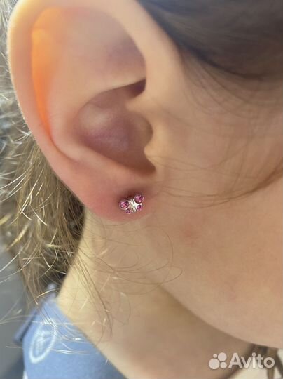 Прокол ушей