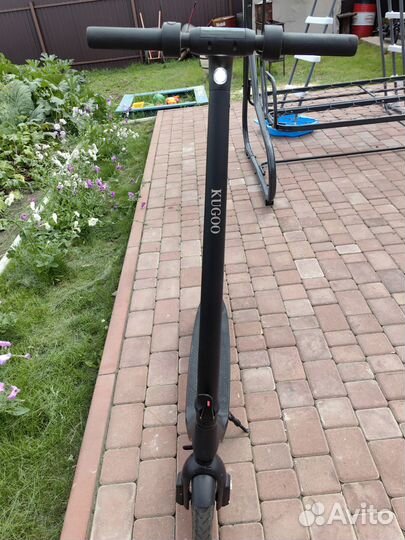 Электрический самокат kugoo