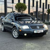 Volkswagen Passat 1.8 AT, 2004, 287 000 км, с пробегом, цена 735 000 руб.