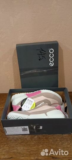 Кроссовки Ecco Новые