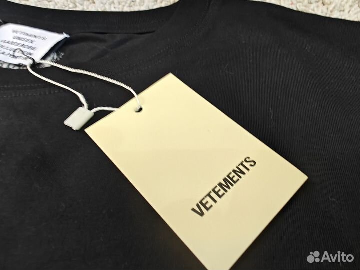 Футболка Vetements Mixed Logo