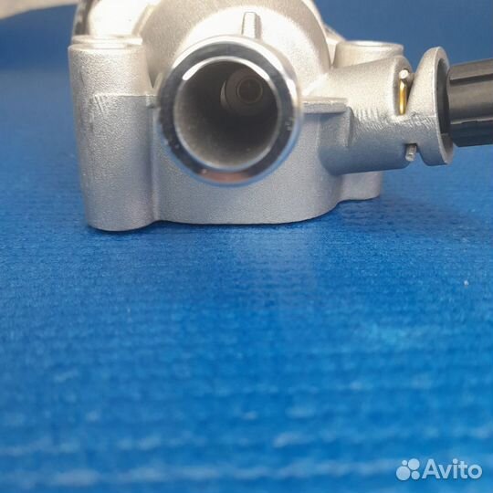 Корпус термостата Volvo