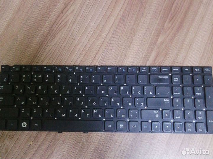 Клавиатура для ноутбука