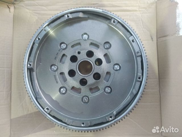 Маховик двухмассовый Фольксваген,Шкода Ауди,Сеат