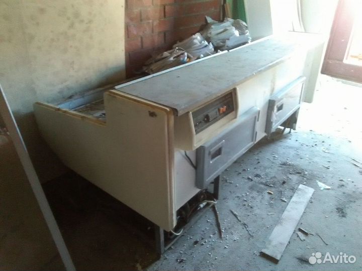 Холодильник витрина