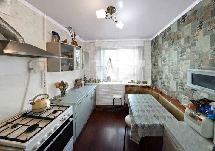 4-к. квартира, 72,2 м², 4/9 эт.