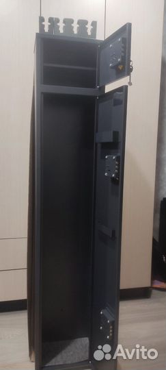 Оружейный сейф на 4 ствола