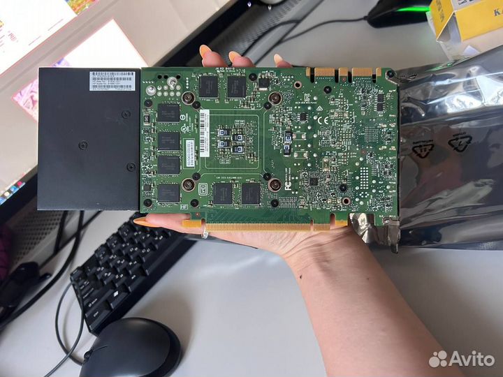 Продам видеокарта nvidia Quadro M4000 8 Gb