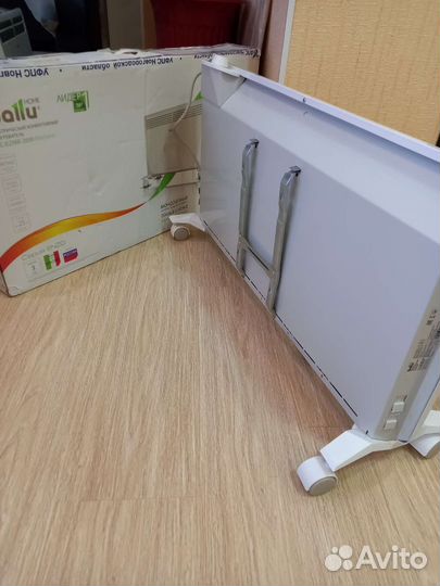 Конвектор Ballu 2 кВт рассчитан 25-30кв.м