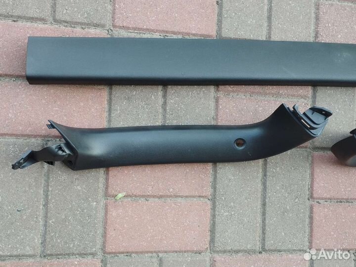 Пластик крышки багажника Hyundai I30 2010год