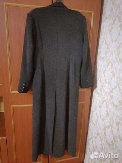 Плащ женский 48