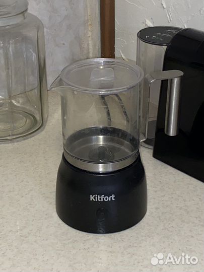 Kitfort Капучинатор кт-712