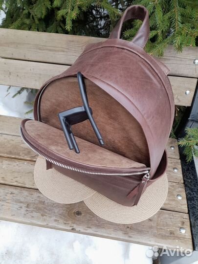 Кожаный рюкзак для фотоаппаратуры