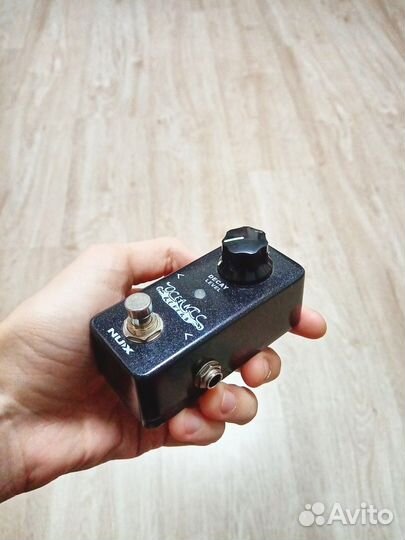 Педаль эффекта для электрогитары (ревёрб)