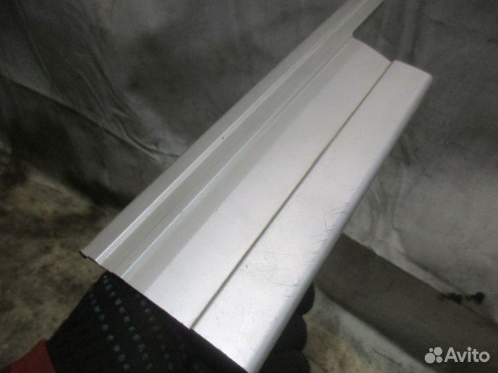 Накладка на порог задняя левая Land Rover Range Ro