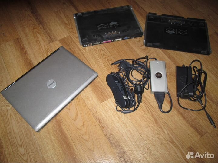 Ноутбук Dell Lattitude d430 супернабор