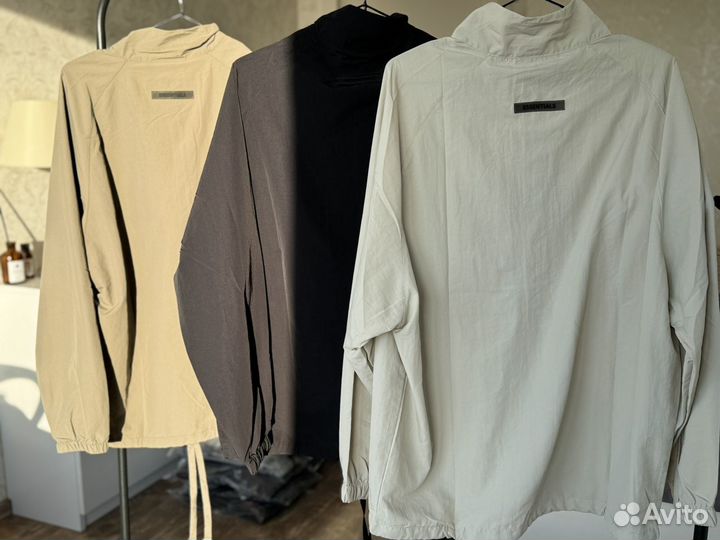 Ветровка Essentials fear OF GOD стильная