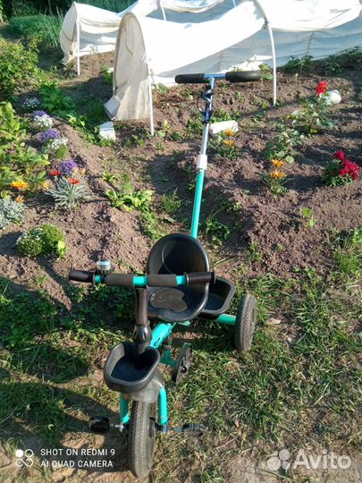 Детский велосипед с родительской ручкой