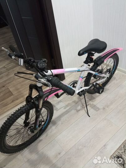 Детские велосипед от 8 ми лет девчачий