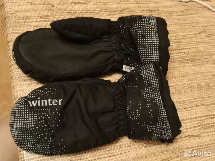 Варежки детские непромокаемые