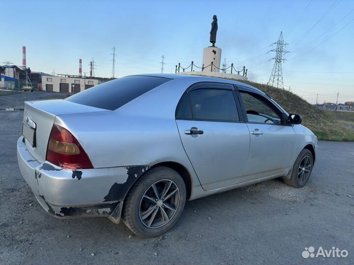 Toyota Corolla 2.2 AT, 2002, 500 000 км