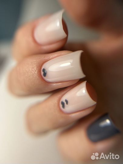 Маникюр и педикюр