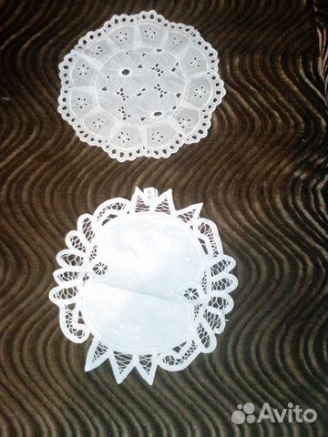 Кружевные салфетки и накидка