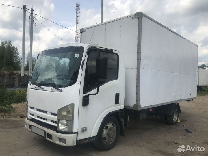 Isuzu Elf (N-series), 2015