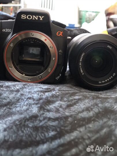 Зеркальный фотоаппарат sony a200