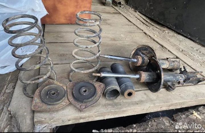 Стойки и пружины Hyundai Elantra Америка