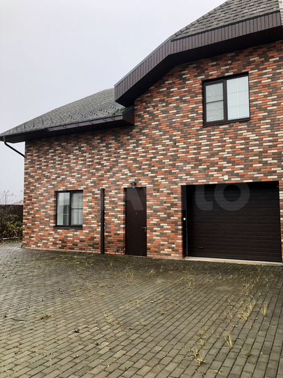 Дом 200 м² на участке 6 сот.