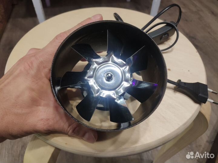 Вентилятор вытяжной канальный для труб 100 мм