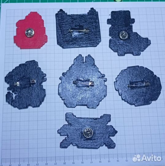 Значки из алмазной мазаики