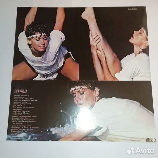 LP.Olivia – Physical - 1981