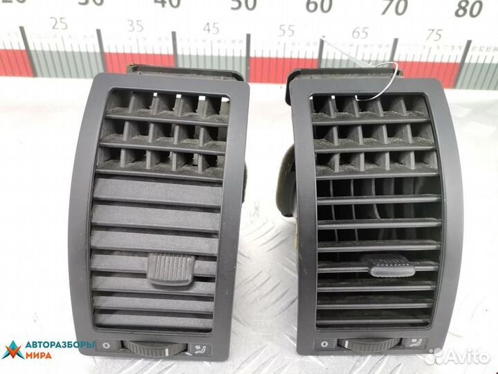 Дефлектор обдува салона Volkswagen Polo 3 2001