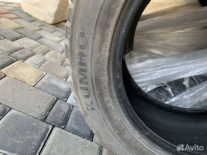 Kumho Winter Portran CW11 265/50 R19