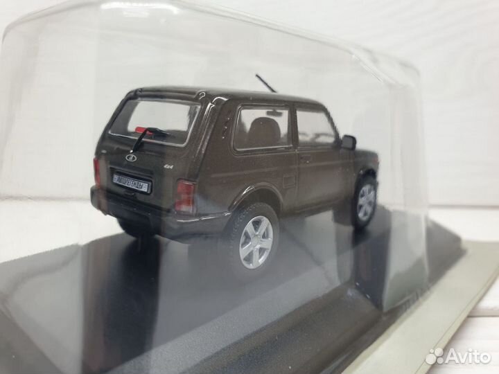 LADA 4x4 (нива) urban 2121 1/43 модель деагостини