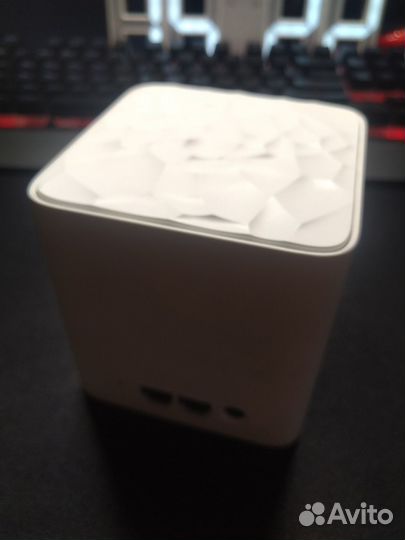 Wi-Fi роутер Tenda Nova MW3 (mesh)