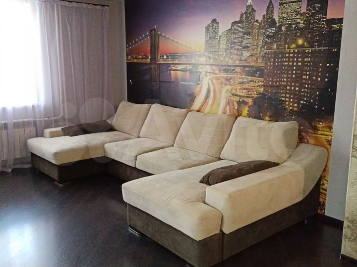 2-к. квартира, 52 м², 2/10 эт.