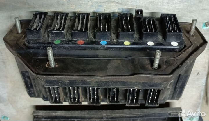 Блок предохранителей ваз 2105