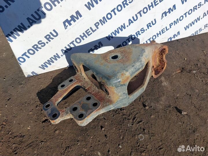 Кронштейн рессоры передней правой DAF XF 105 2011