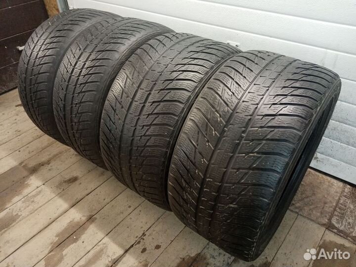 Nokian Tyres WR SUV 3 275/40 R20 и 315/35 R20