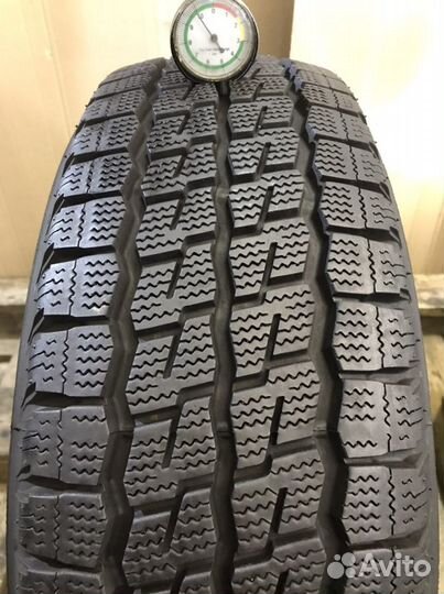 Firestone Vanhawk Winter 215/65 R16C