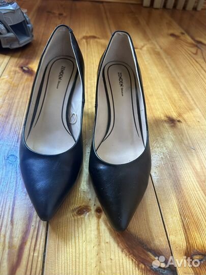 Туфли женские 39 размер