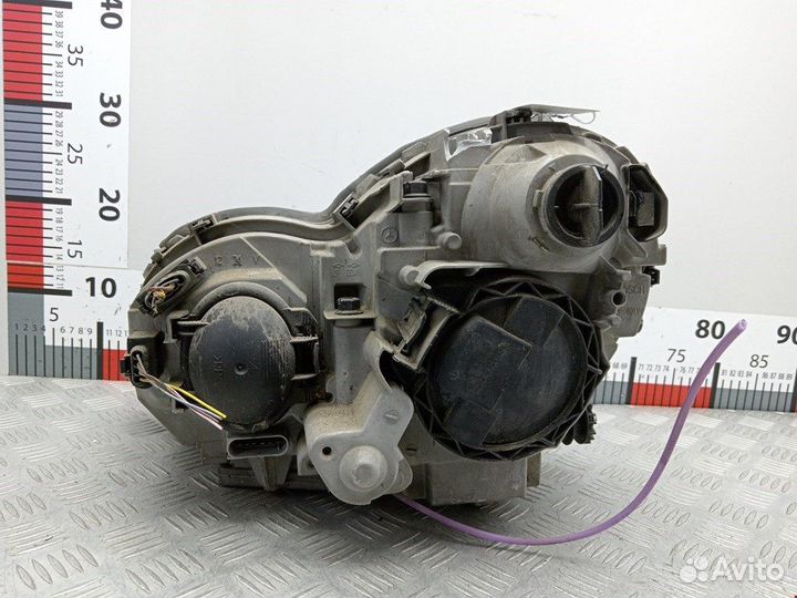 Б/У Фара передняя правая 301166272 mercedes-benz