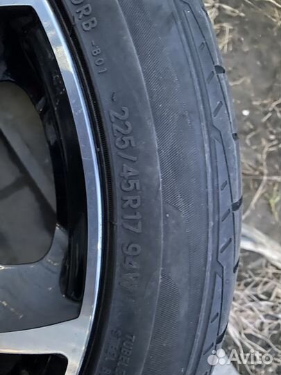 Toyo DRB 225/45 R17 94W