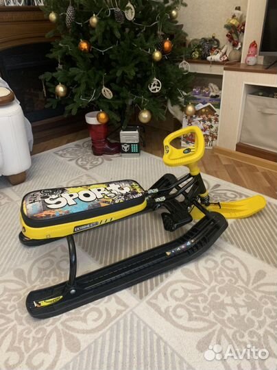 Детский снегокат бу