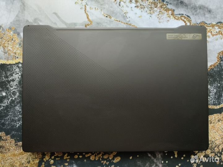 Игровой ноутбук Asus ROG Zephyrus G14 GTX 1650