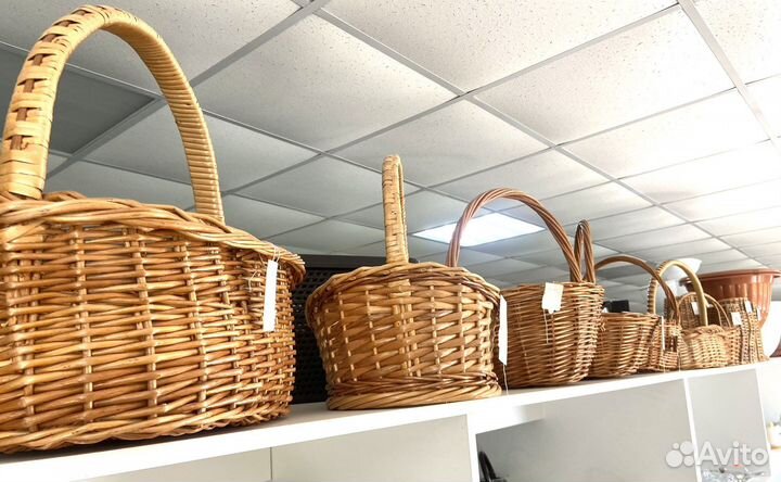 Плетенные корзинки и горшки для цветов